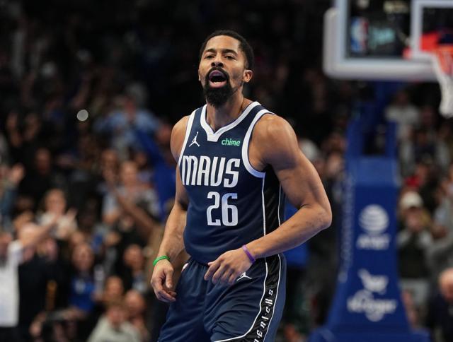 独行侠蹿升！丁威迪变东契奇绝配，湖人弃他后悔吗？